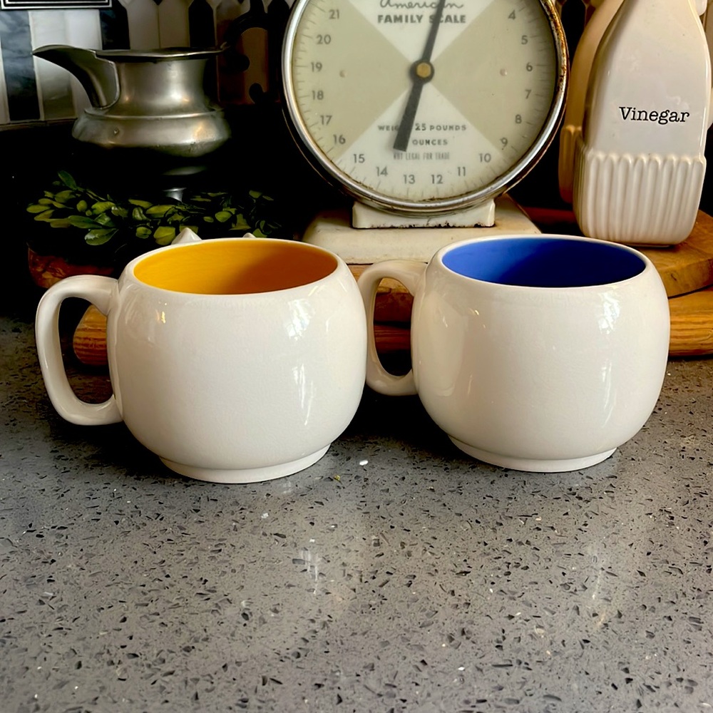 Set of 2 “Thirsty?” Round Ceramic Coffee Mugs - Picture 7 of 8